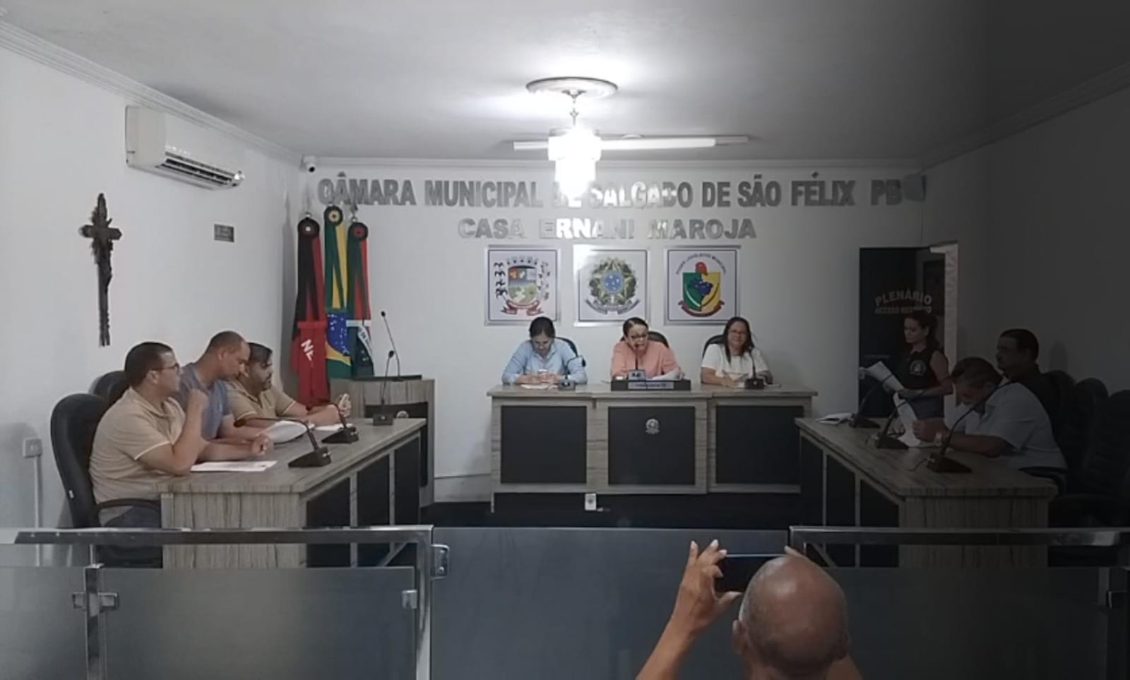 No momento, você está visualizando Câmara Municipal realiza sessão extraordinária para apreciação de projetos do Executivo